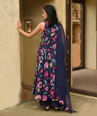 Blue Floral Printed Mulmul Kurta Set 6