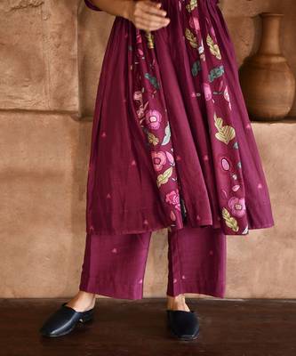 Wine Red Floral Print Kurta Set  6