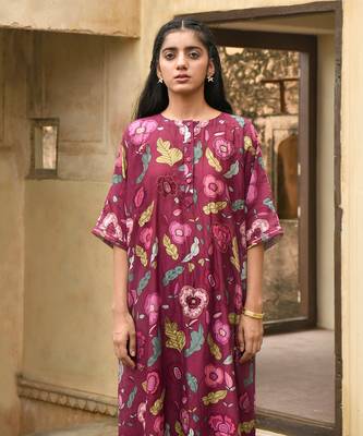 Wine Red Floral Printed Kaftan Kurta Set 5