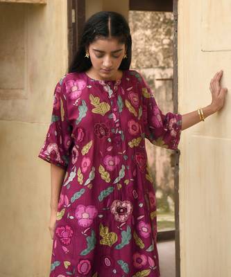 Wine Red Floral Printed Kaftan Kurta Set 6