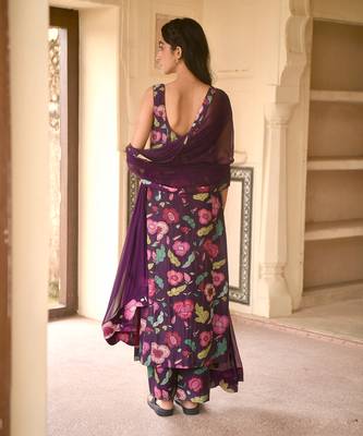 Floral Printed Violet Kurta Set 4