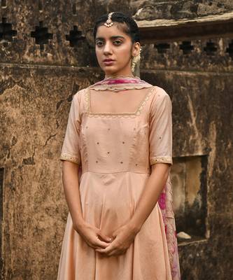 Peach Chanderi Kurta Set 7