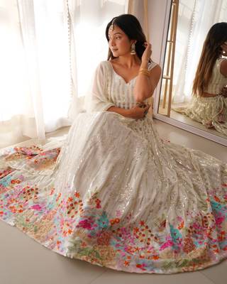 Fabulos White Georgette Sequin Floral Embroidered Lehenga Choli 3