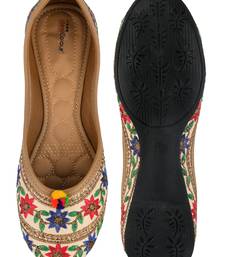 Desi Colour Multi Embroidered women Ethnic Footwear/Punjabi Jutti