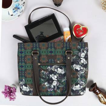 Flower Garden Print Side Tote Bag 4