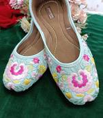 Desi Colour Sea Green Embroidered women Ethnic Footwear/Punjabi Jutti