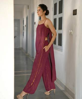 Garnet Sparkling Kurta Pants Set 2