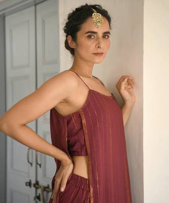 Garnet Sparkling Kurta Pants Set 5