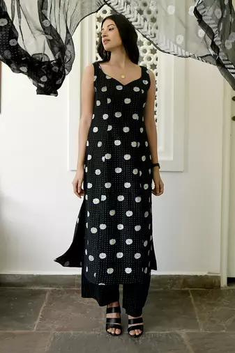 Queen Of Spades Kurta Set