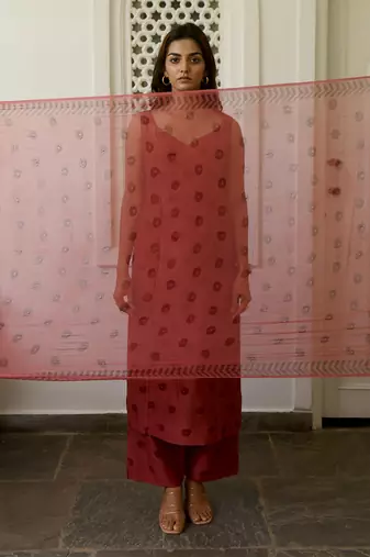 Rosy Sangria Kurta Set