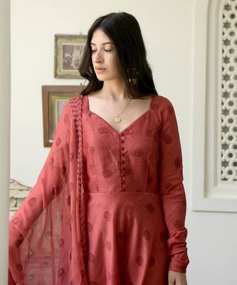 Dark Amber Kurta Set 4