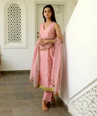 Oat & Cinnamon Kurta Set 3