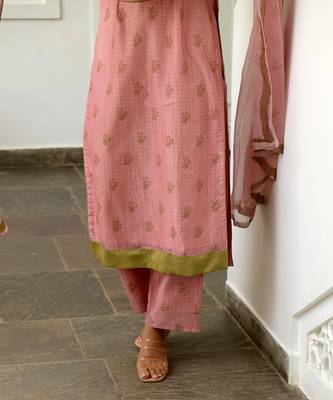 Oat & Cinnamon Kurta Set 8