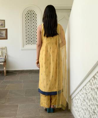 Mustard & Cornflower  Kurta Set 8