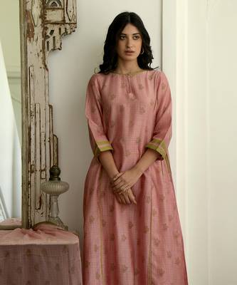 Salmon & Cinnamon Kurta Set 3