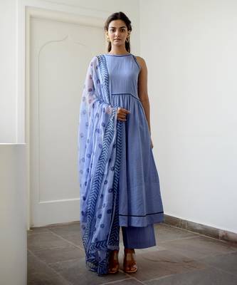 Indigo Blue Cotton Kurta Set with Print Dupatta 1