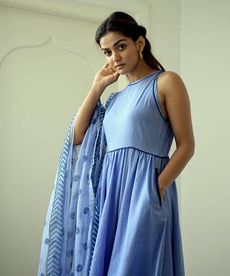 Indigo Blue Cotton Kurta Set with Print Dupatta 3