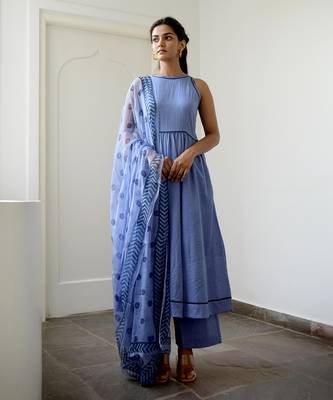 Indigo Blue Cotton Kurta Set with Print Dupatta 7