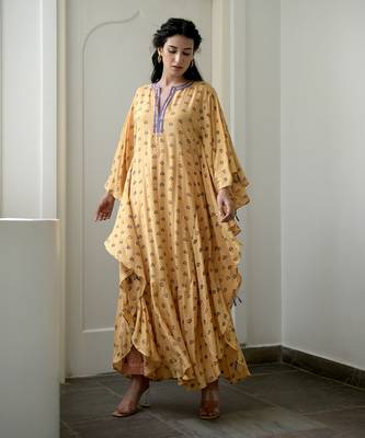 Lemon & lilac kaftan 1