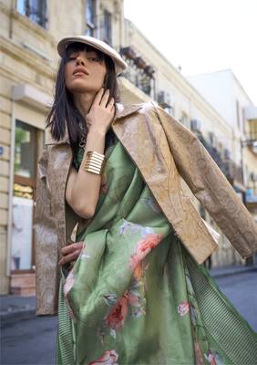 Green Printed Organza Saree With Blouse 2