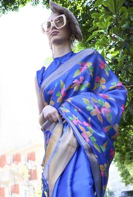 Royal Blue Printed Organza Saree With Blouse 3
