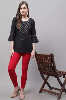 Red Solid Ankle Length Legging
