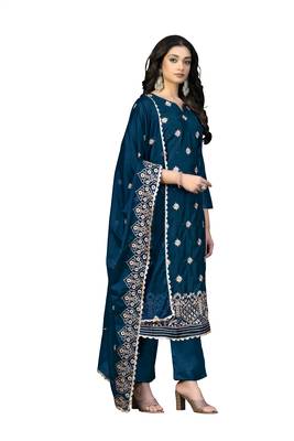 Blue embroidered chanderi salwar 4