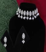 White necklace-sets