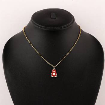 Red necklaces 5
