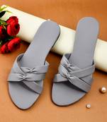 glamzkart women grey Color Flats sandal