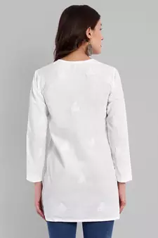 Hand Embroidered White Cotton Lucknowi Chikankari Indian Women Straight Short Kurti