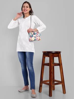 Hand Embroidered White Cotton Lucknowi Chikankari Indian Women Straight Short Kurti 5