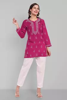 Hand Embroidered Magenta Cotton Lucknowi Chikankari Indian Women Straight Short Kurti