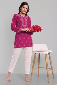 Hand Embroidered Magenta Cotton Lucknowi Chikankari Indian Women Straight Short Kurti
