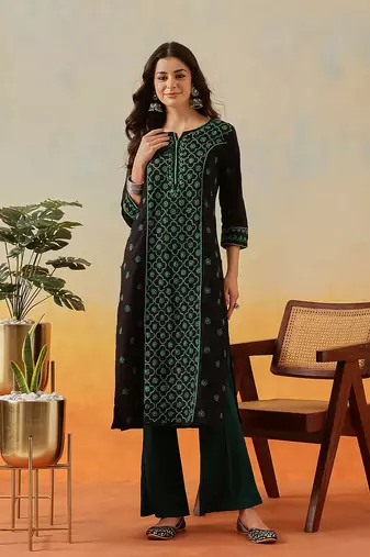 Hand Embroidered Black & Green Cotton Lucknow Chikankari Indian Women Straight Kurta