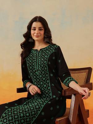 Hand Embroidered Black & Green Cotton Lucknow Chikankari Indian Women Straight Kurta 1
