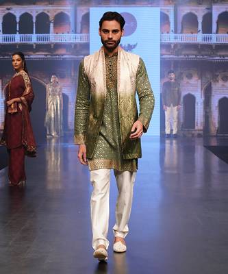 Ombre Shaded White To Green Long Kurta Jacket Set 3