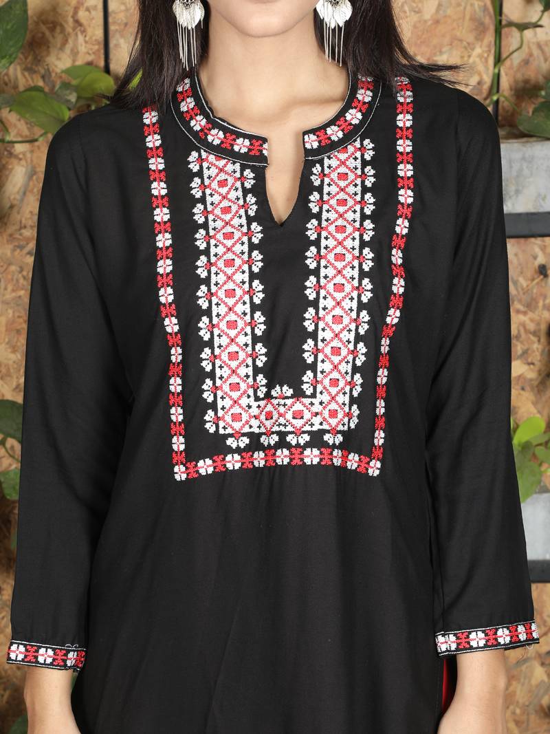Fabclub Rayon Embroidered Straight Women Kurti (Black)