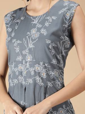 Rayon Anarkali Floral Foil Printed Designer Women Kurti (Grey) 6