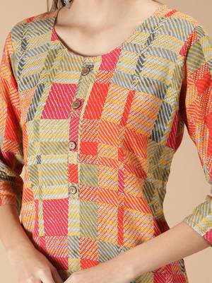 Heavy Rayon Geometric Printed Straight Women Kurti (Multicolor) 6