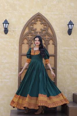 Green jacquard art silk salwar 1