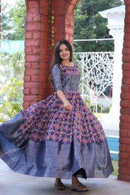 Blue foilage print jacquard salwar 1