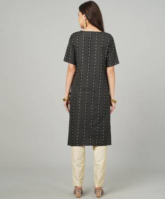 Black woven cotton cotton-kurtis 3