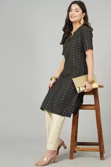 Black woven cotton cotton-kurtis
