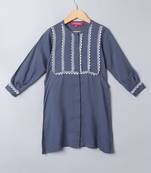 Two Pcs Suit For Girls In Rayon Fabric With Lacework