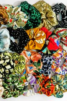 DIAN Assorted Pack of 24 Satin Print Hair Scrunchies, Hair Accessories for Women, Teens and Girl