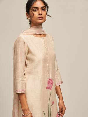 Parchment Beige Cotton Linen Woven Kurta With Lotus Printed Chiffon Dupatta 2
