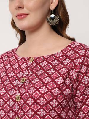 Women Rayon Printed Straight Kurta in Pink 5
