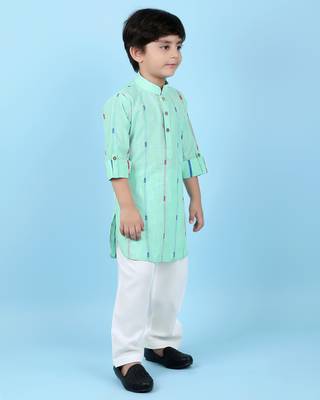 Green woven linen boys-kurta-pyjama 3