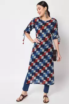 Women Cotton Printed Straight Kurta in Multicolor